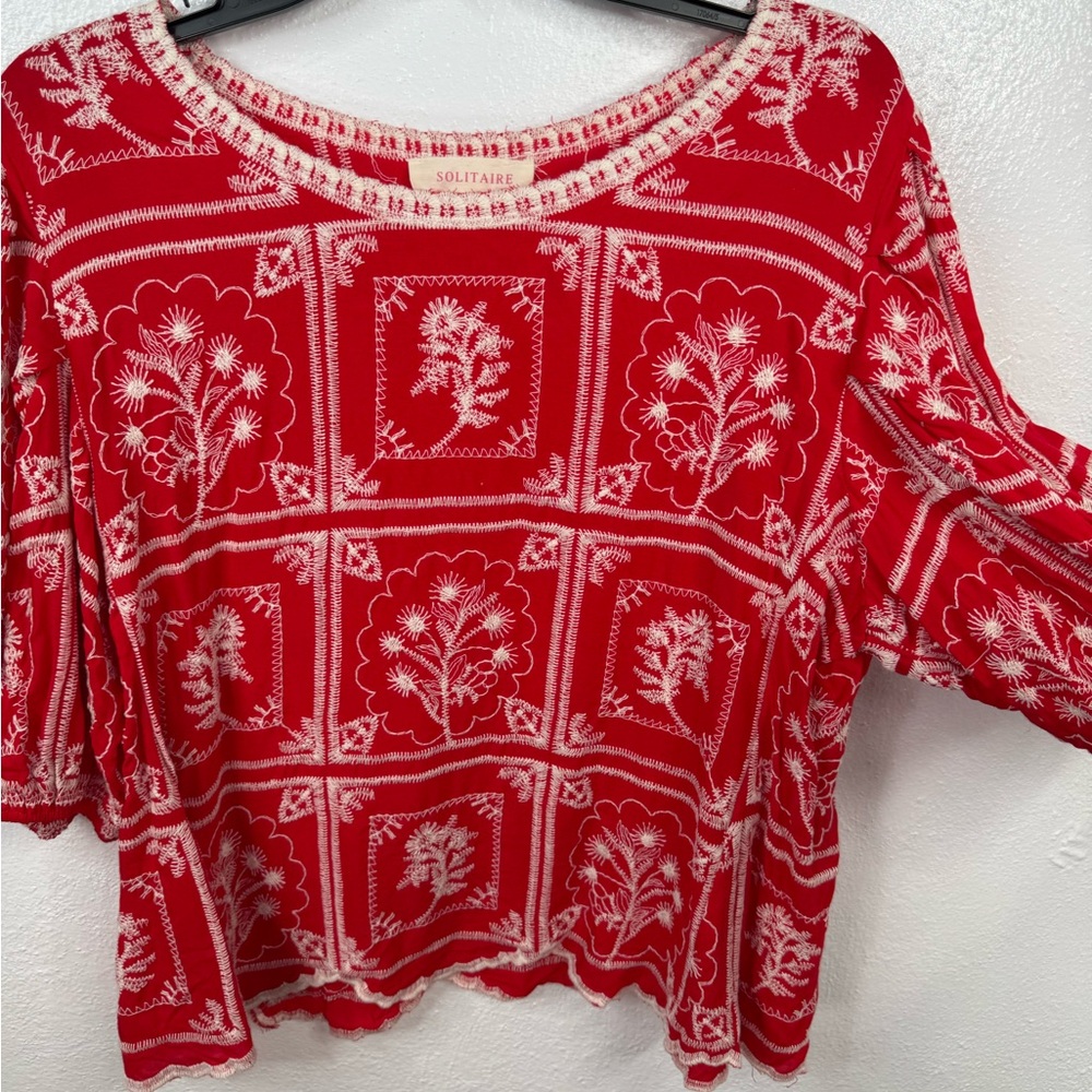 Solitaire Red and White Floral Print Blouse - Picture 3 of 6
